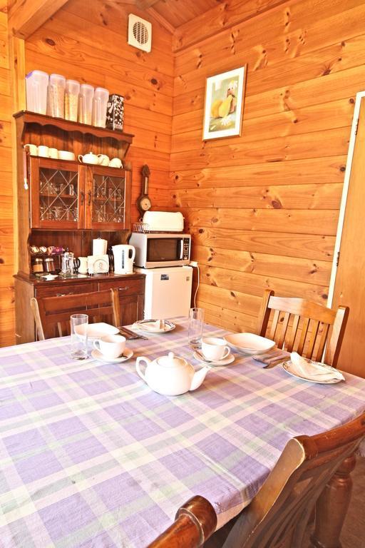 Tony'S Lodge Turangi Zimmer foto