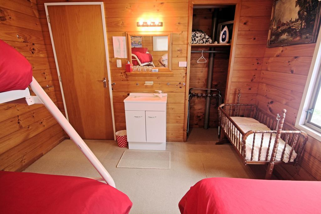 Tony'S Lodge Turangi Zimmer foto